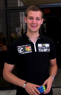 Mats Valk record breaker 4.74 seconds